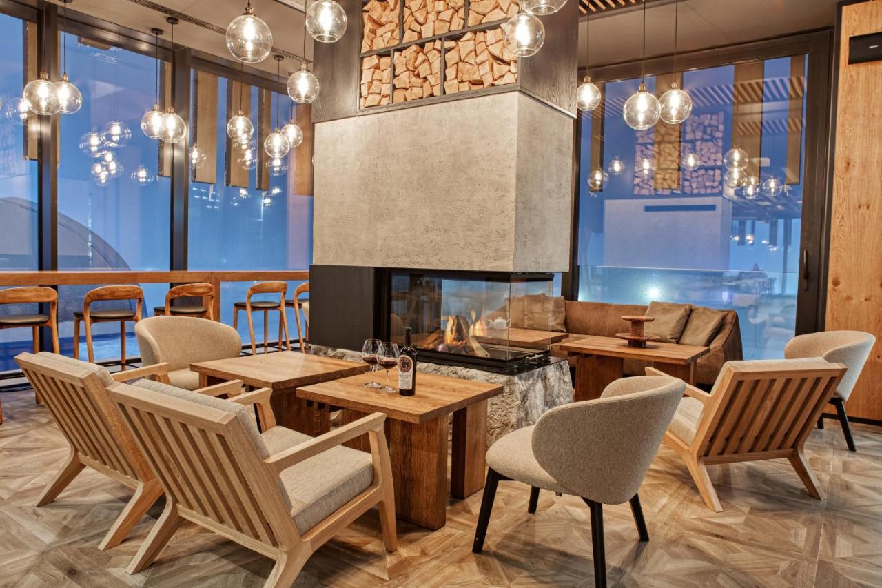 Galeria Jahorina Luxury Ski Apartments And Restaurant Exterior photo